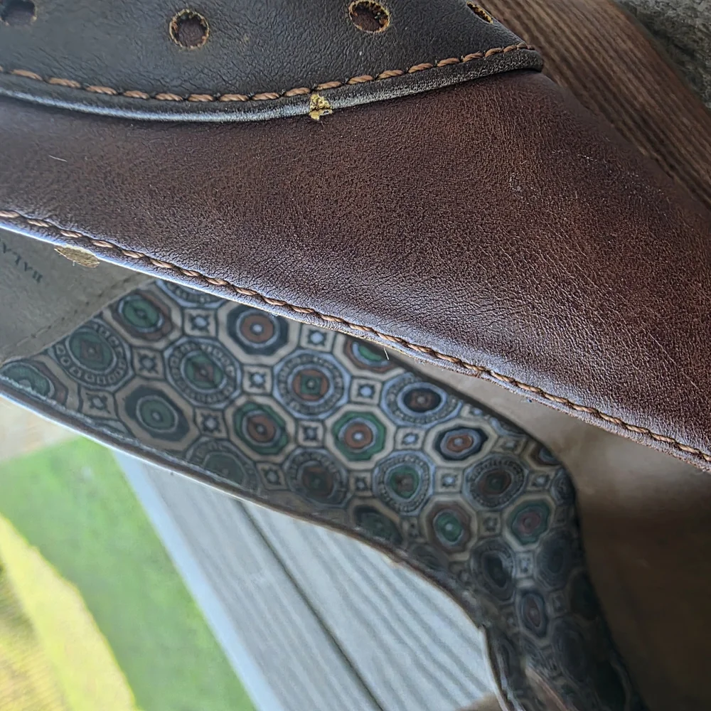 Elegant Brown Wedge Shoes - Picture 3 of 6